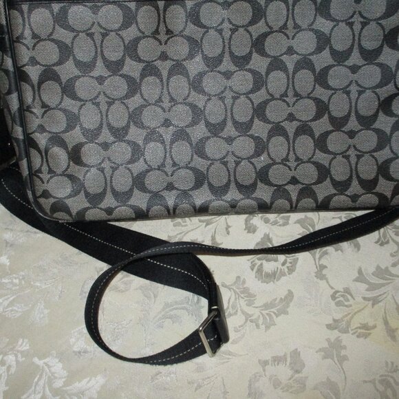 COACH HERITAGE SIGNATURE  ZIP TOP BRIEF/LAPTOP Black - Picture 5 of 10